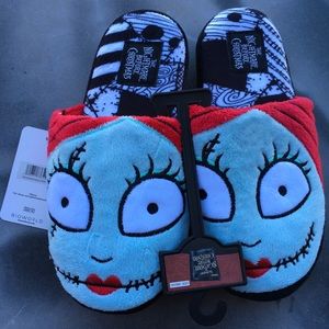 NWT Nightmare Before Christmas Women’s Sally Slippers